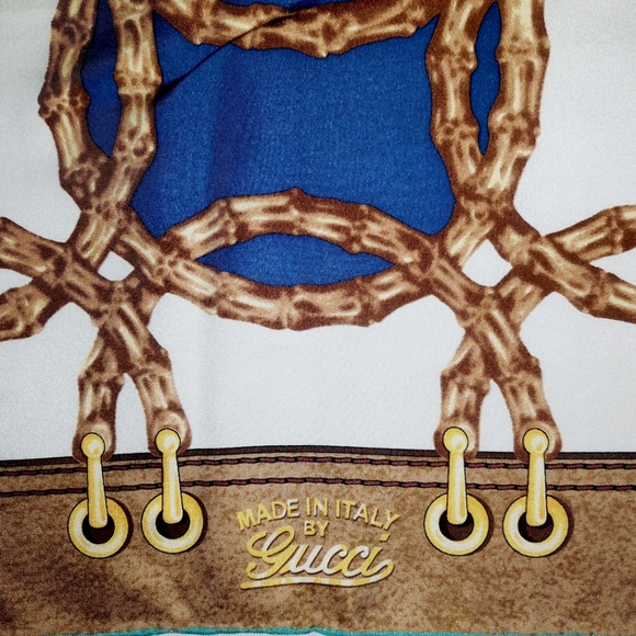 GUCCI Bamboo Circle Print 2015 Silk Scarf 34"x34" Blue/White/Brown - Picture 9 of 10